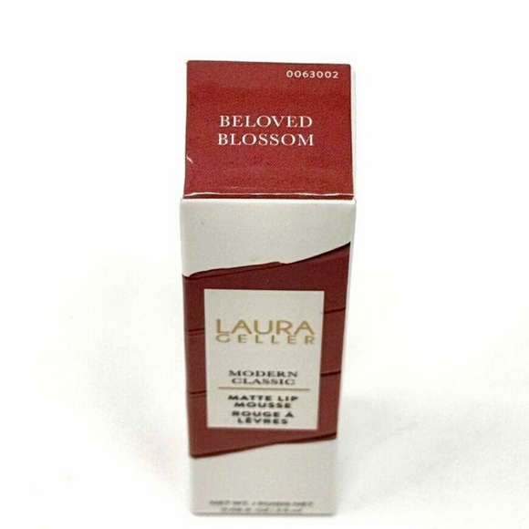 🦋 Laura Geller Modern Classic Lip Mousse Lipstick (in Beloved Blossom) - Picture 4 of 8